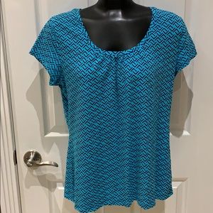 Women’s short sleeve top